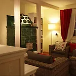 Chalet Inn