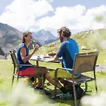 Chalet Inn Apartman