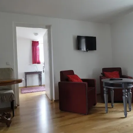 Chalet Inn